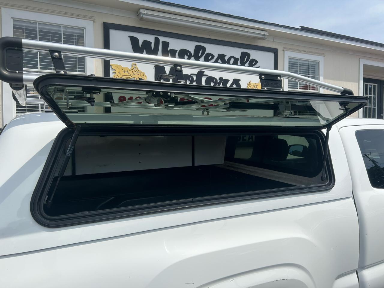 Toyota Tacoma 2WD  2020