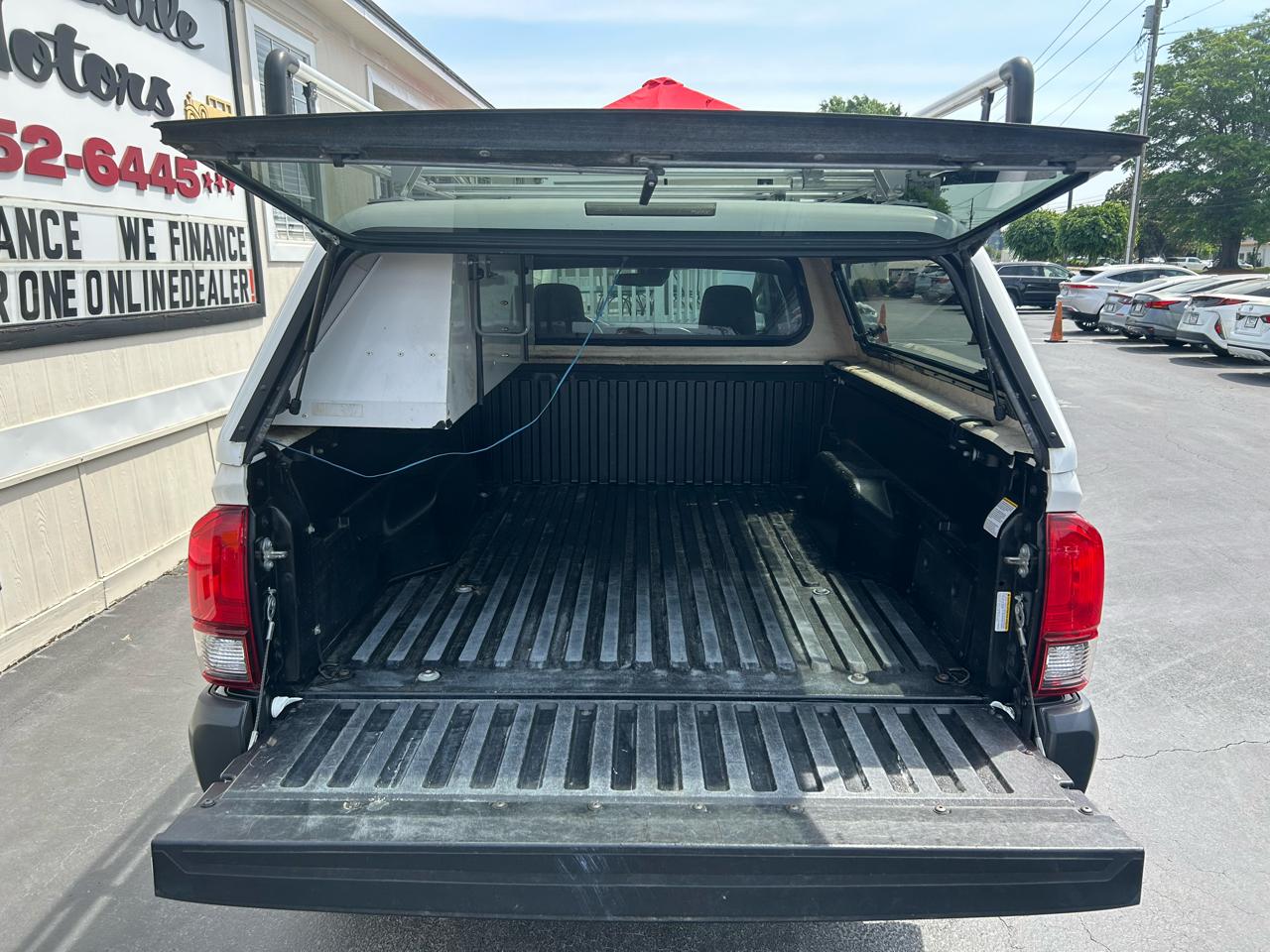 Toyota Tacoma 2WD  2020