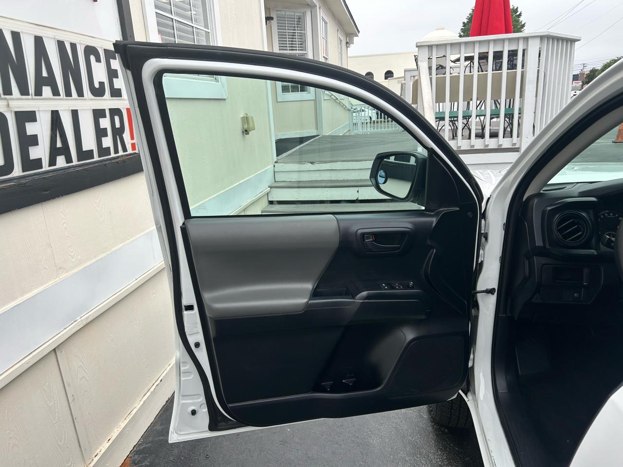 Toyota Tacoma 2WD  2019