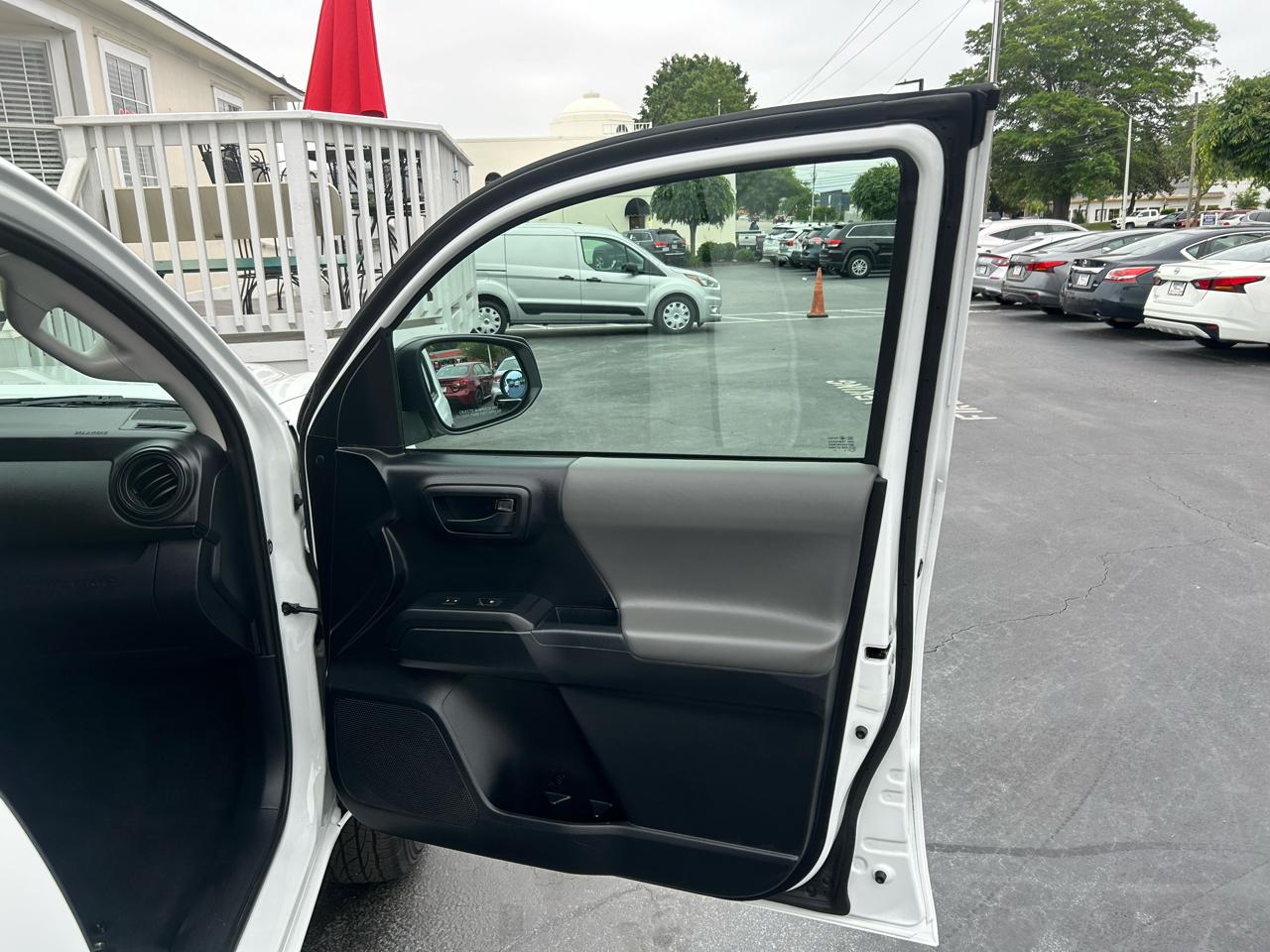 Toyota Tacoma 2WD  2019