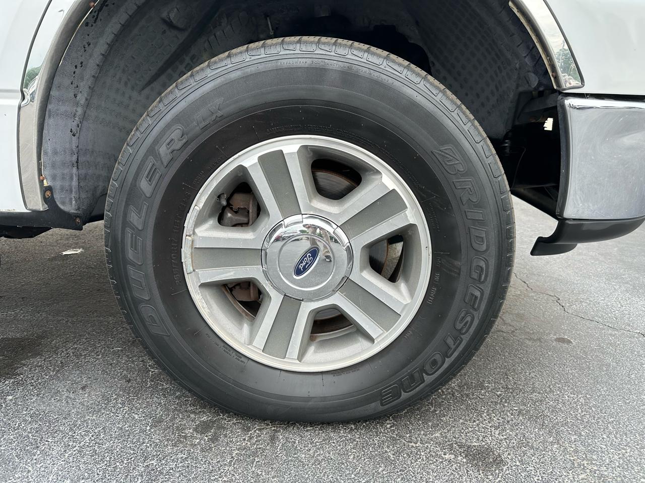 Ford F-150 4WD SuperCrew 139" XLT 2007