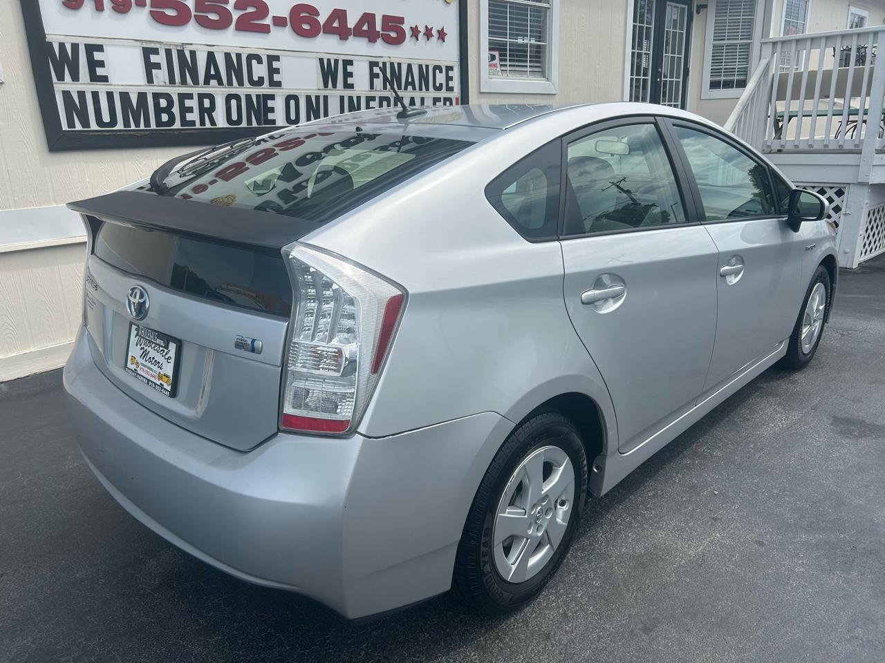 Toyota Prius 5dr HB III (Natl) 2011