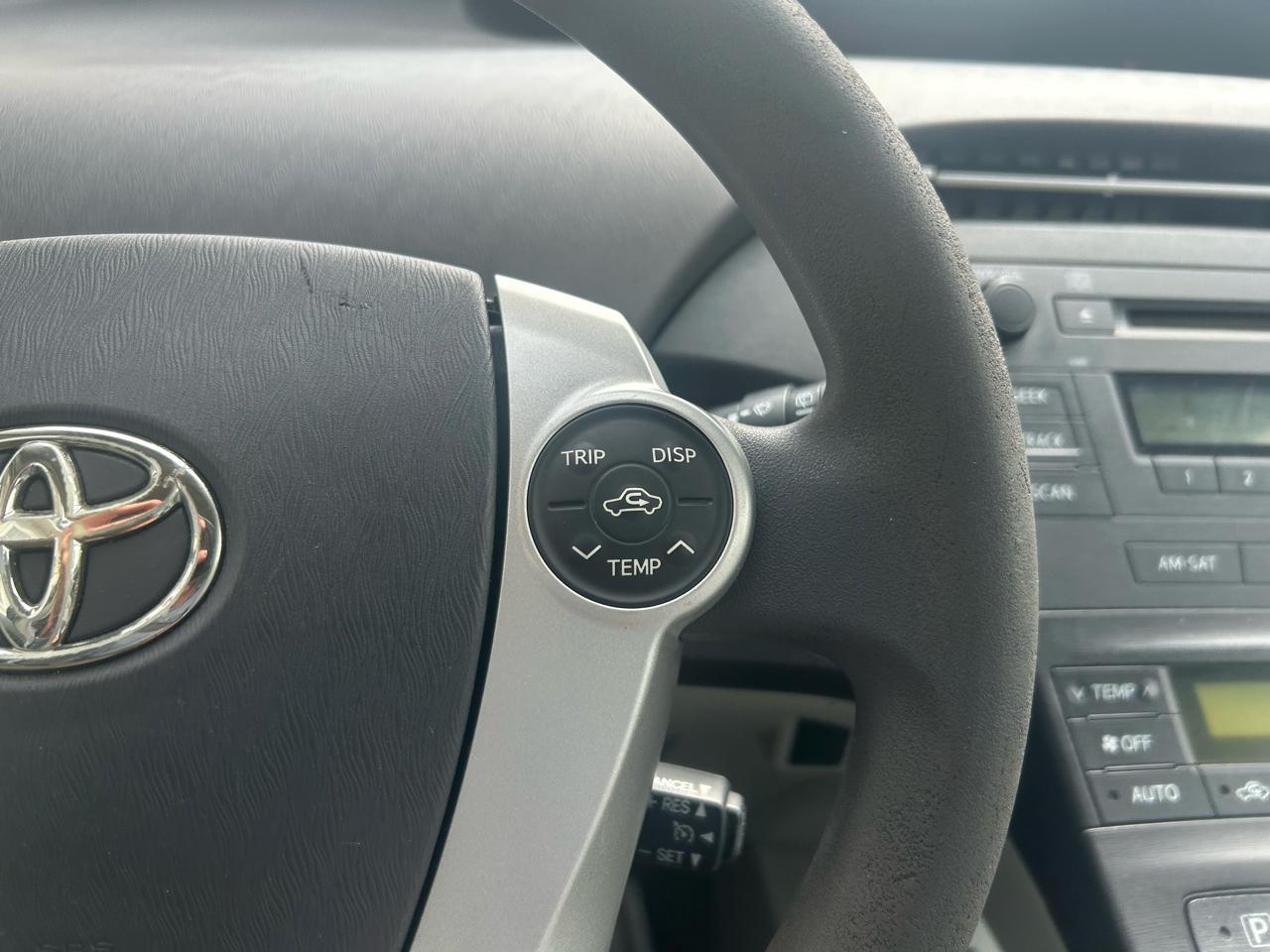 Toyota Prius 5dr HB III (Natl) 2011