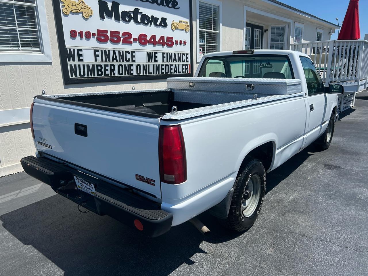 GMC Sierra 1500 Special Reg Cab 131.5" WB 1998