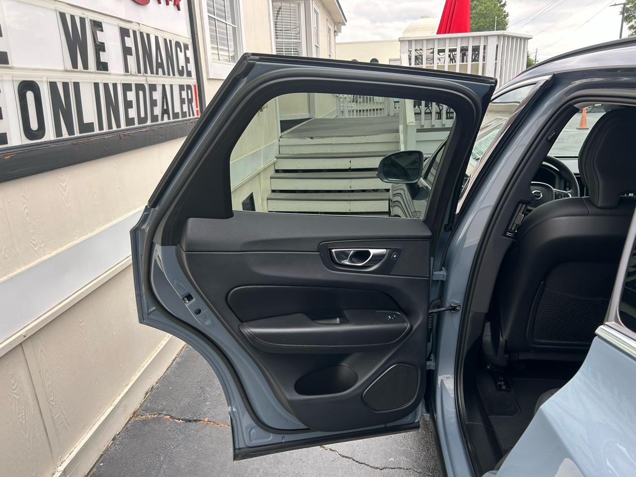 Volvo XC60 B5 AWD Momentum 2022