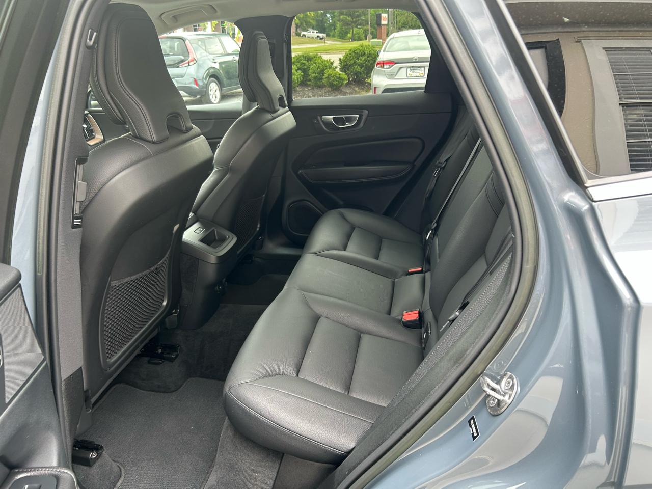 Volvo XC60 B5 AWD Momentum 2022