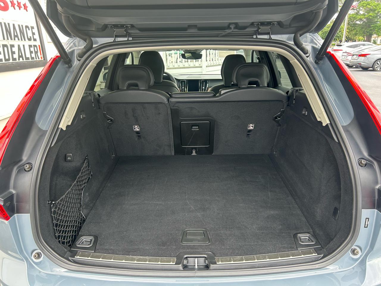 Volvo XC60 B5 AWD Momentum 2022