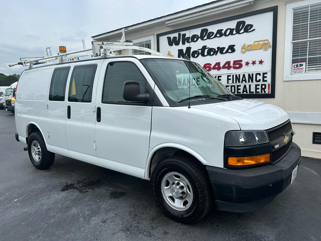 Chevrolet Express Cargo Van RWD 2500 135" 2019