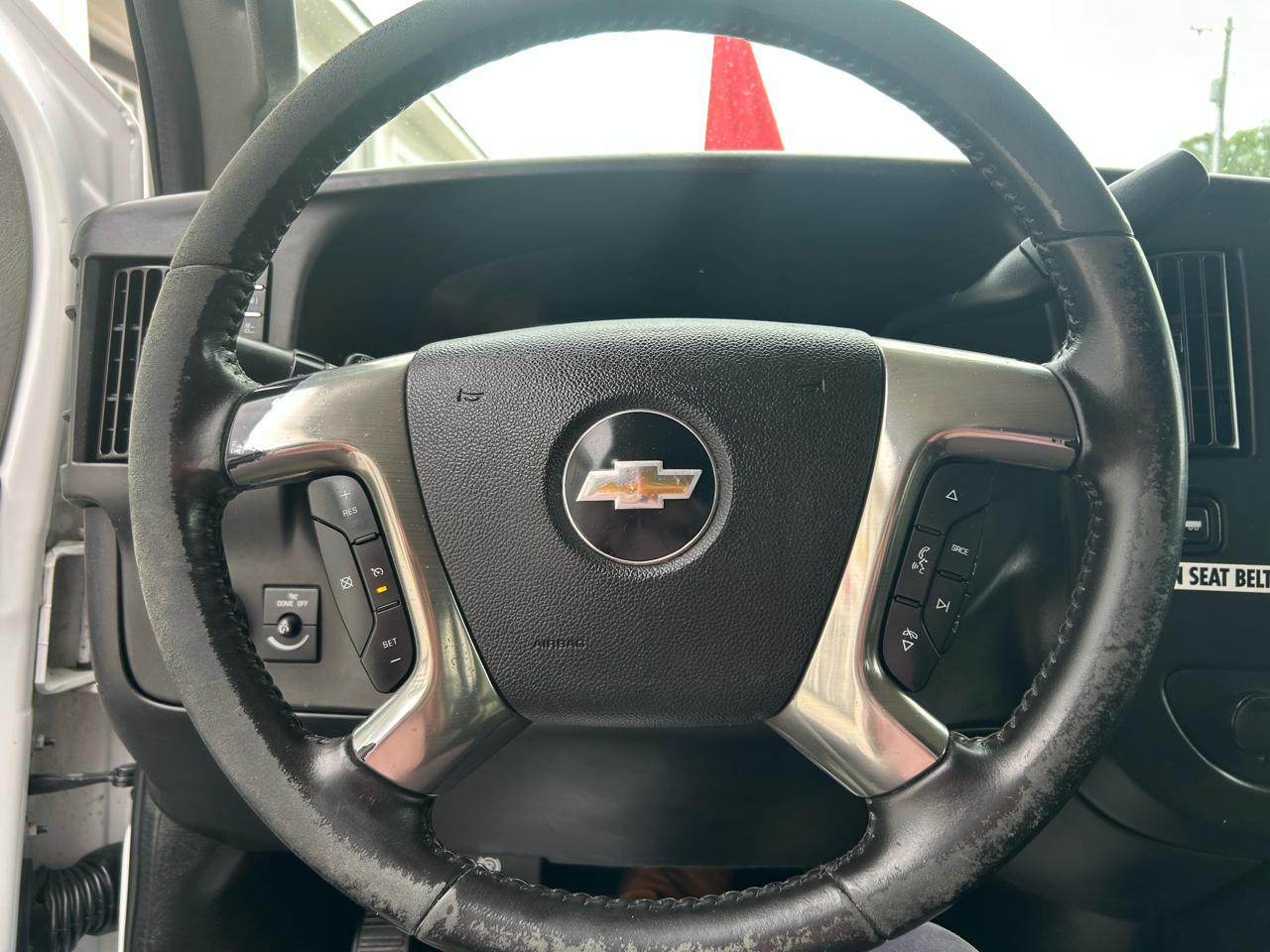 Chevrolet Express Cargo Van RWD 2500 135" 2019