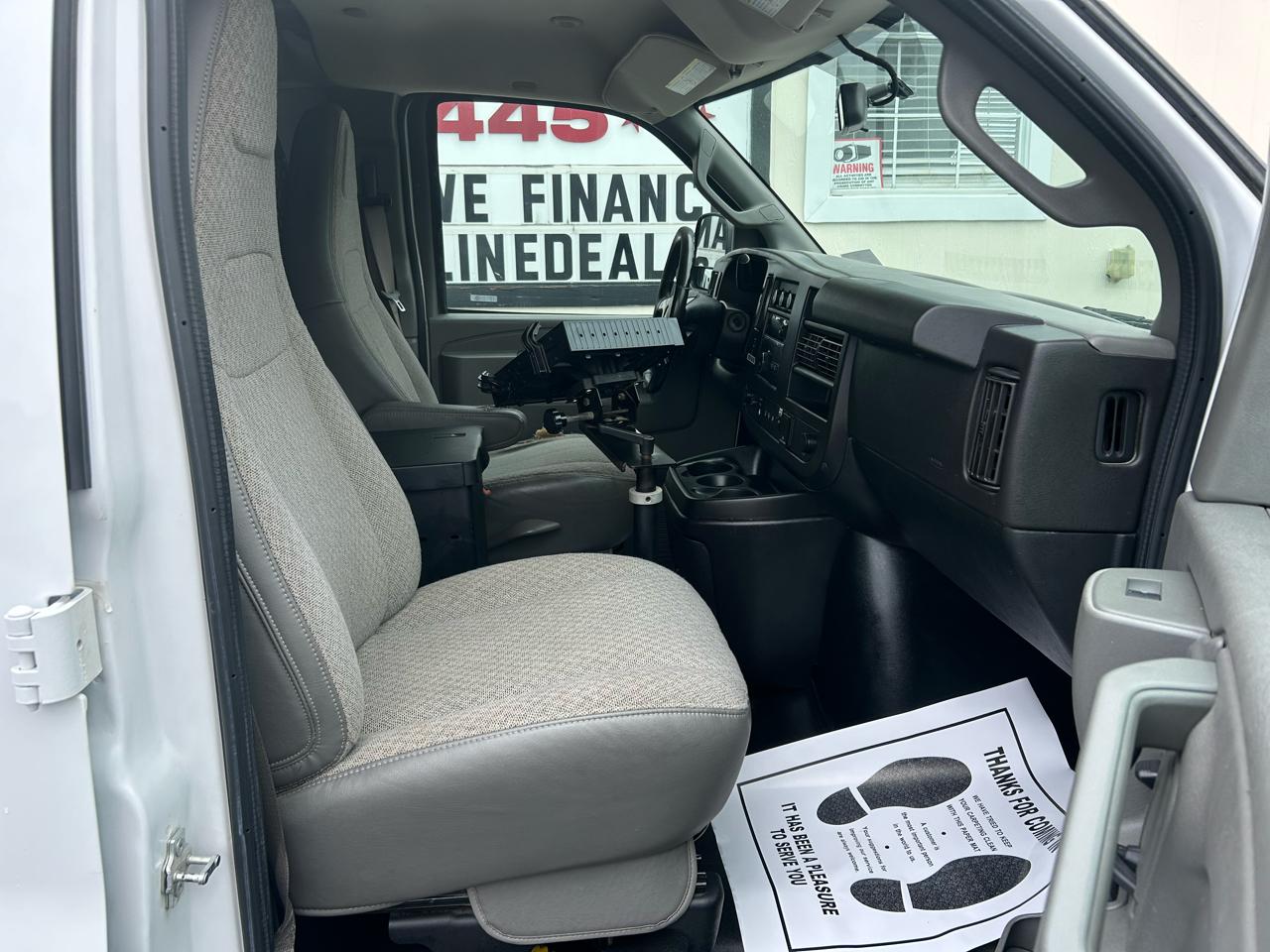 Chevrolet Express Cargo Van RWD 2500 135" 2019