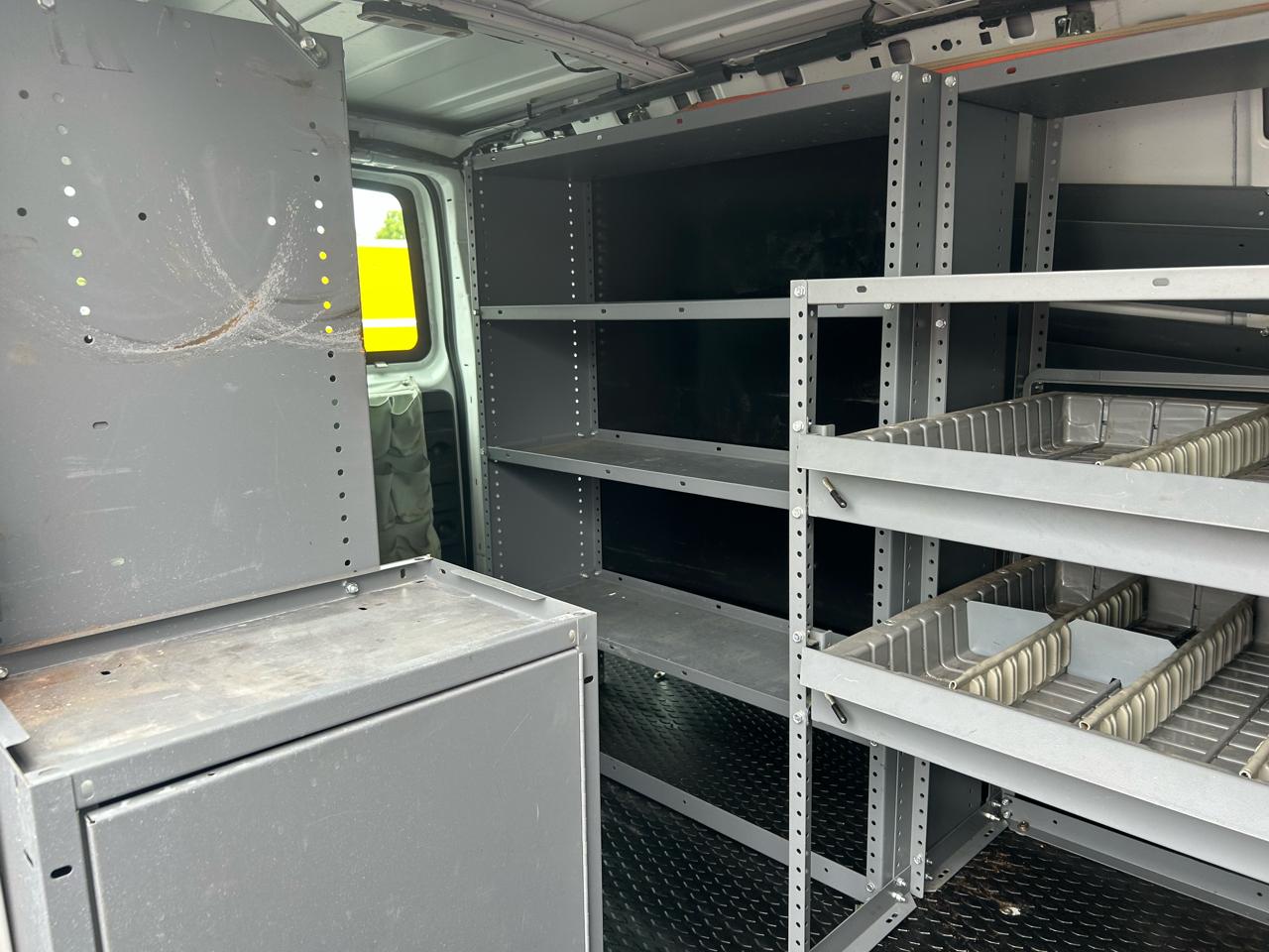 Chevrolet Express Cargo Van RWD 2500 135" 2019