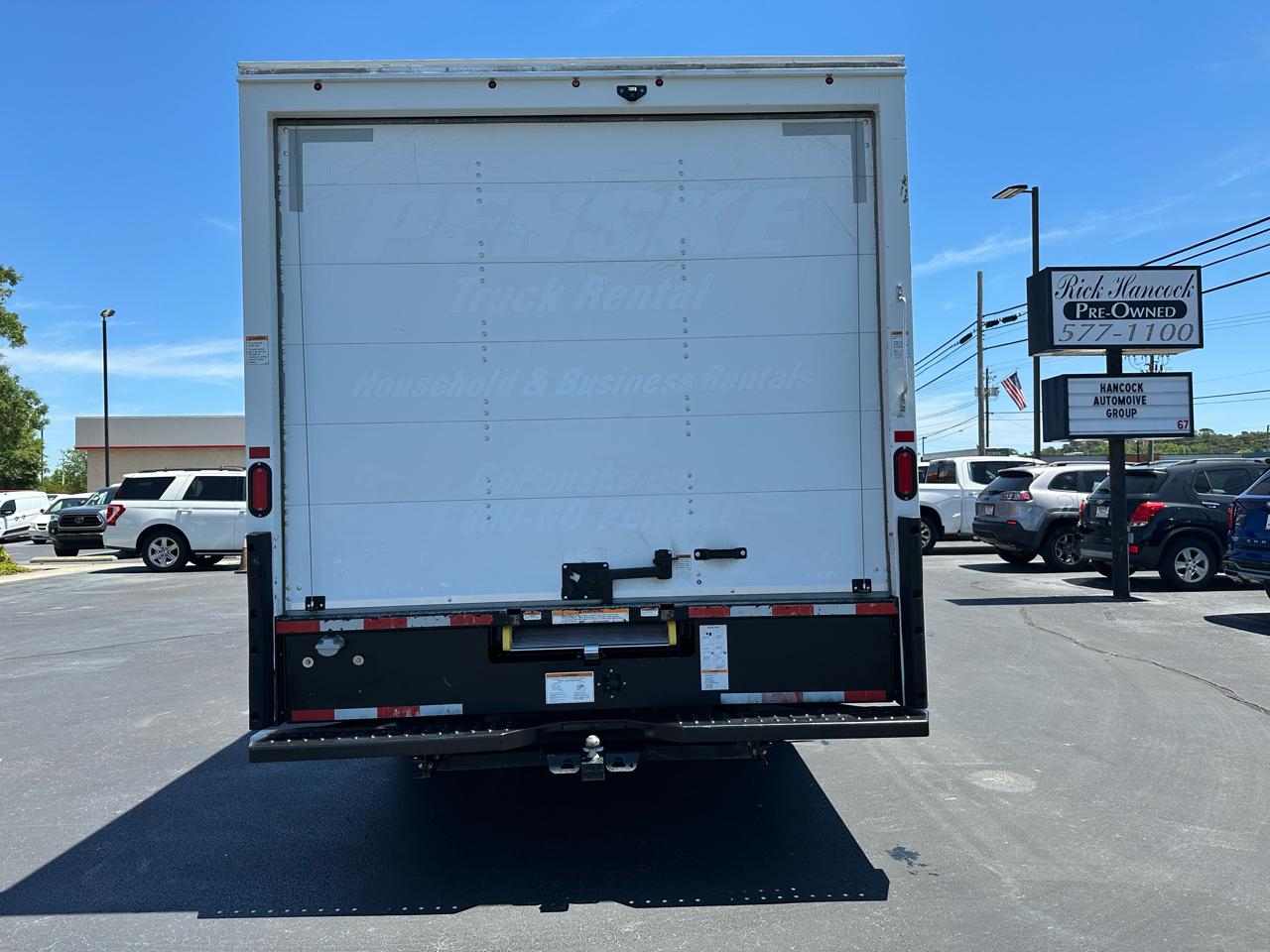 GMC Savana Commercial Cutaway 3500 Van 177" 2021