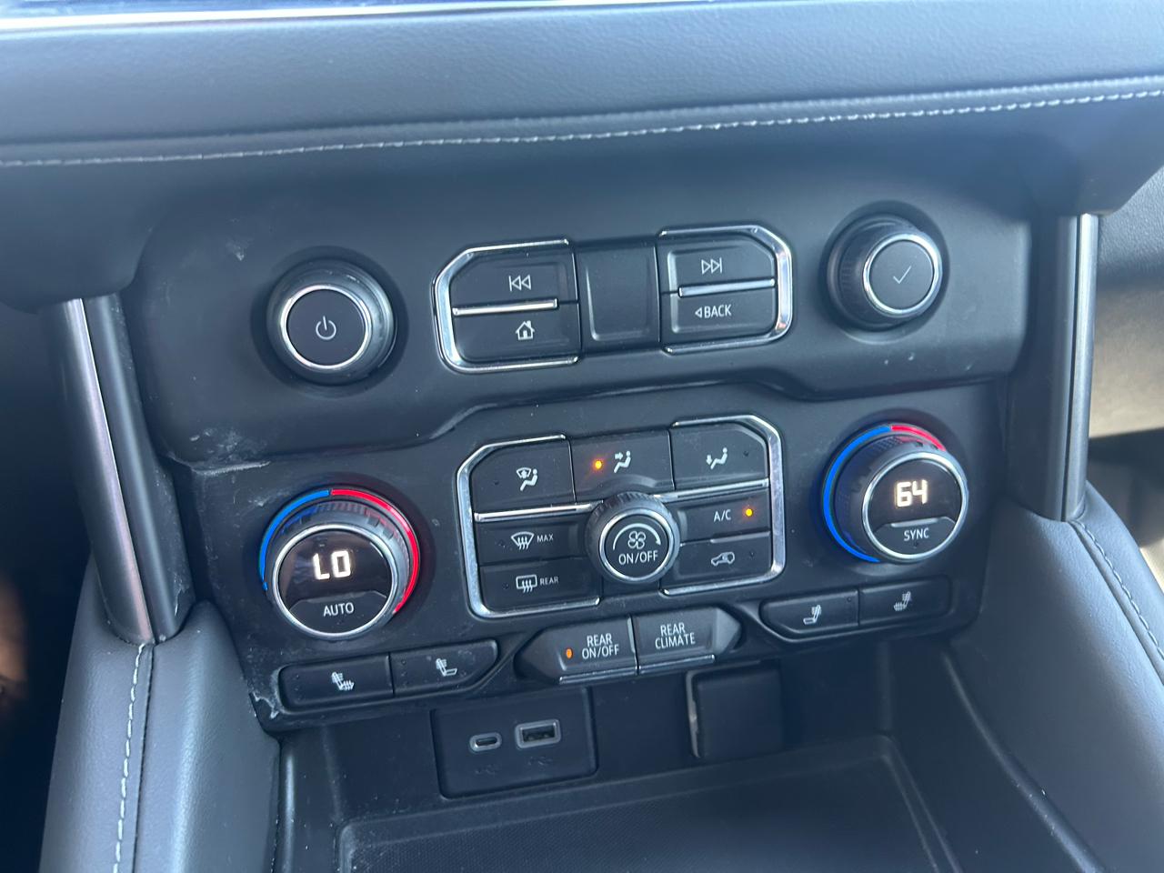 Chevrolet Tahoe 4WD 4dr LT 2022