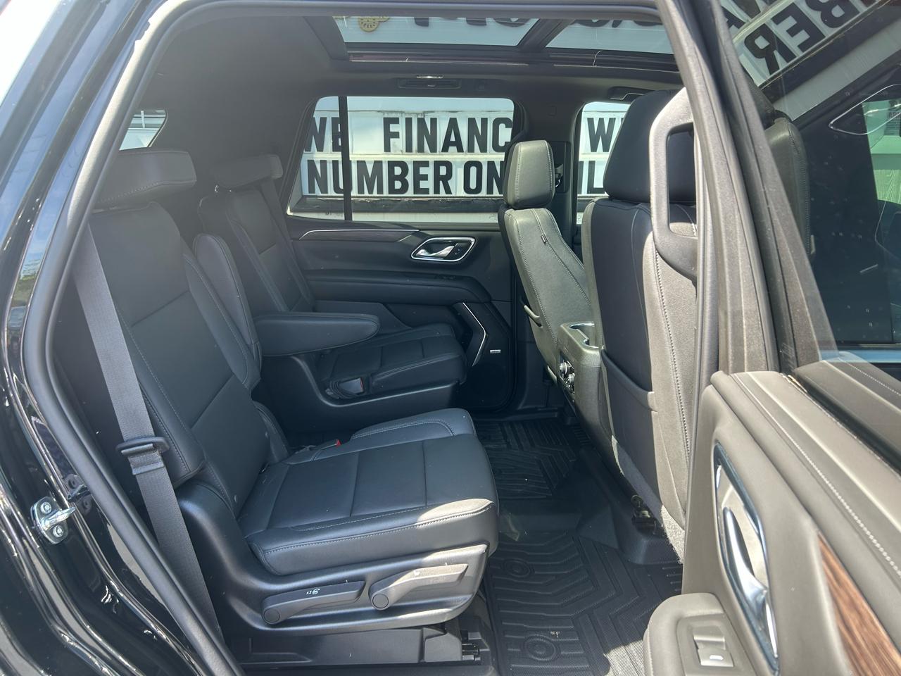 Chevrolet Tahoe 4WD 4dr LT 2022