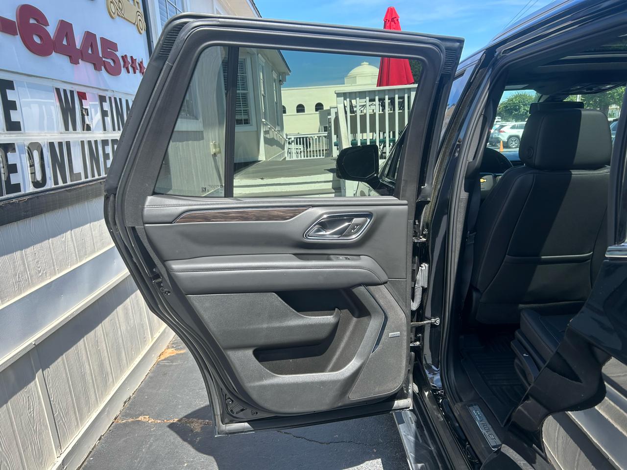Chevrolet Tahoe 4WD 4dr LT 2022