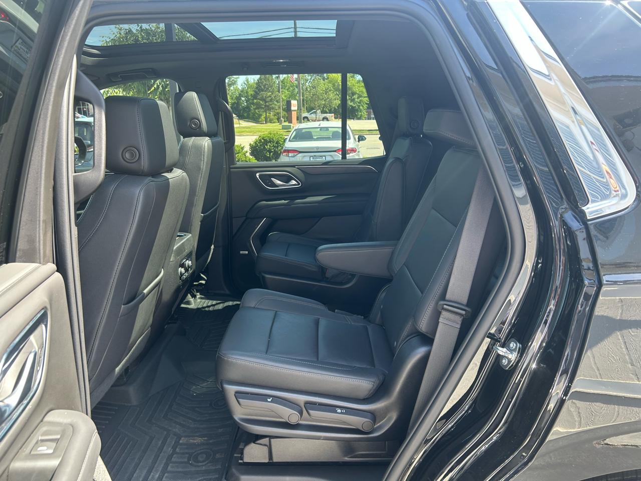 Chevrolet Tahoe 4WD 4dr LT 2022