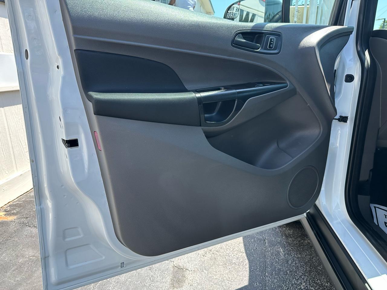 Ford Transit Connect Van XL LWB w/Rear Symmetrical Doors 2023