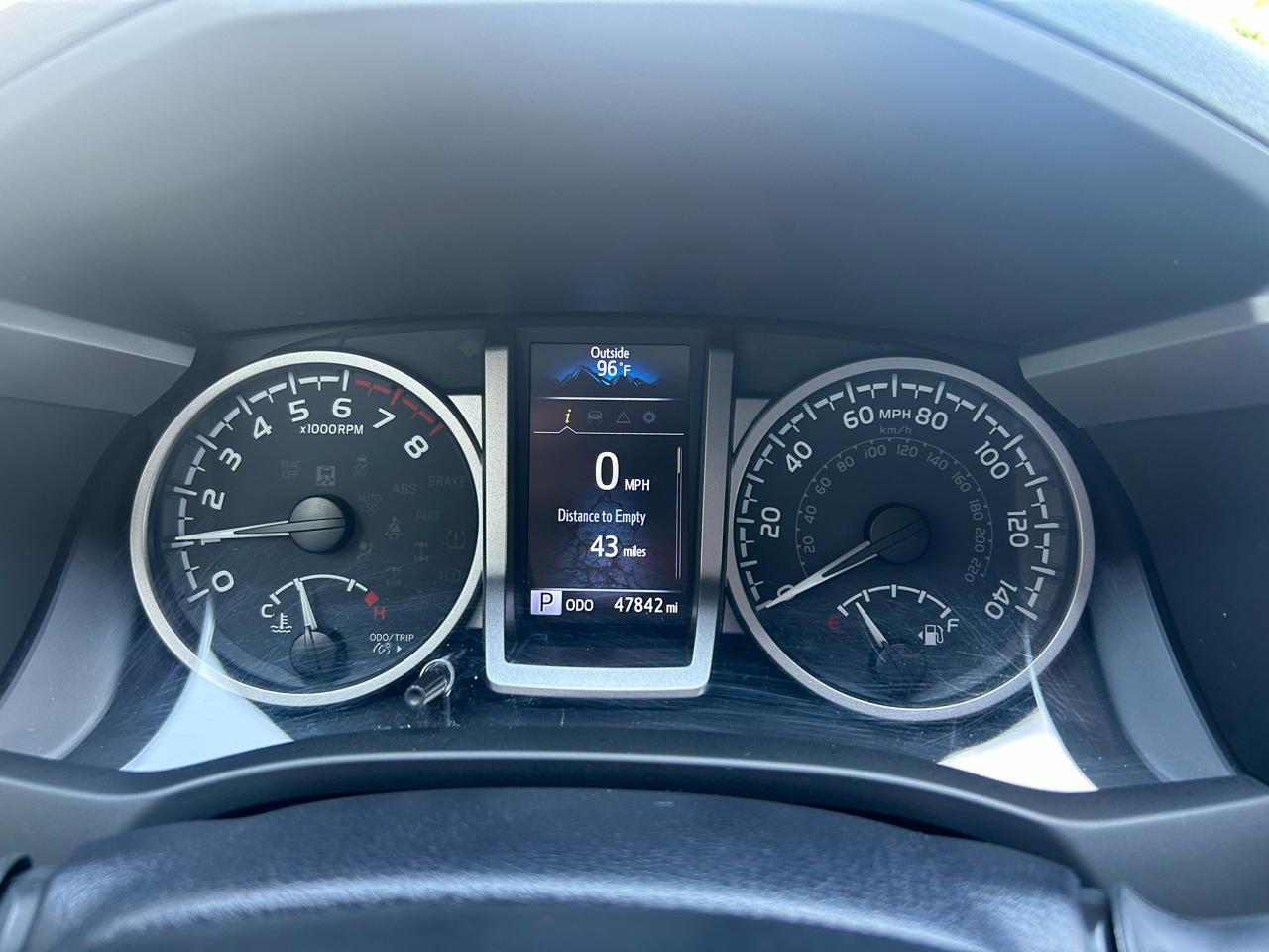 Toyota Tacoma SR5 V6 2023