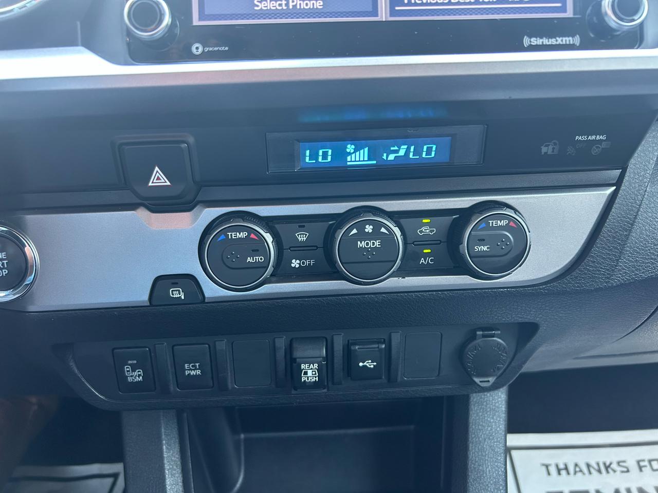 Toyota Tacoma SR5 V6 2023