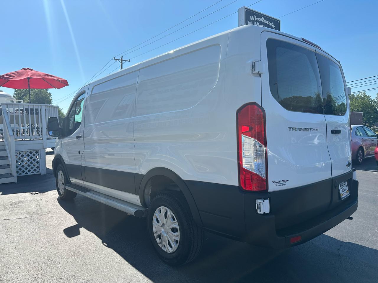 Ford Transit Cargo Van T-250 130" Low Rf 9070 GVWR RWD 2024