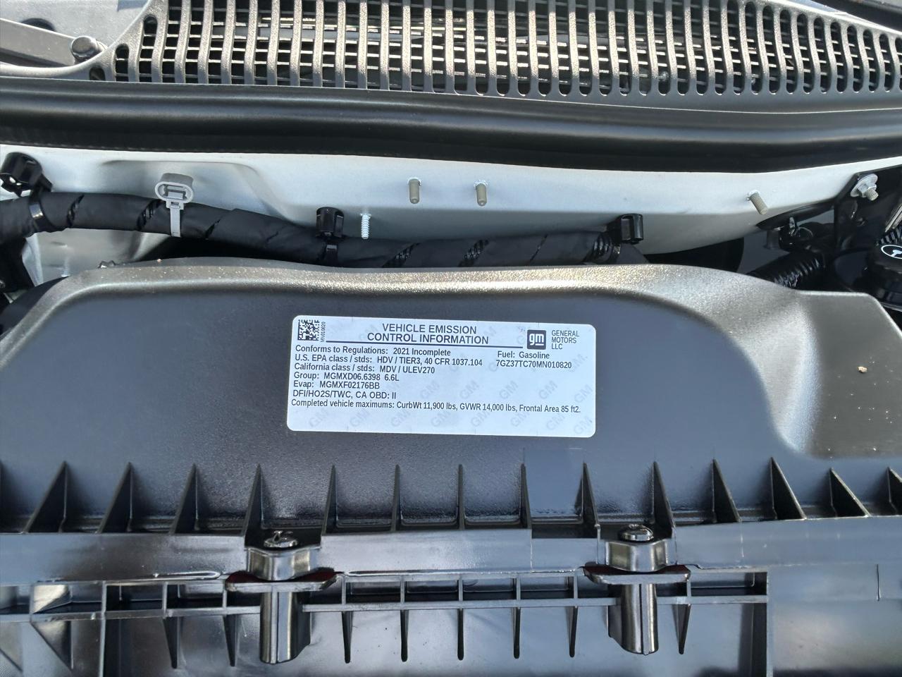 GMC Savana Commercial Cutaway 3500 Van 177" 2021