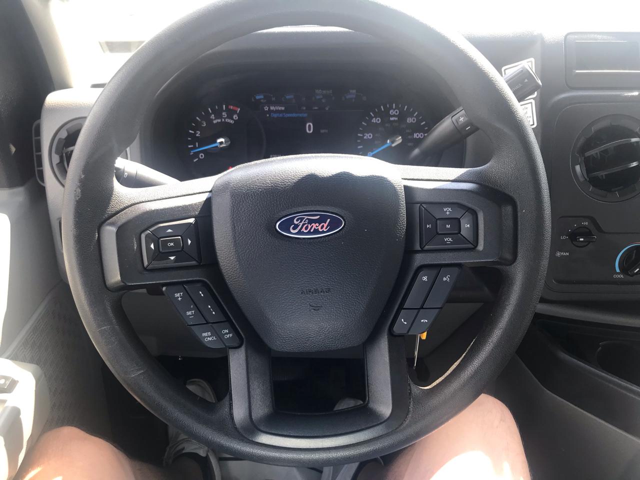 Ford E-350 Super Duty E-350 Super Duty 2022