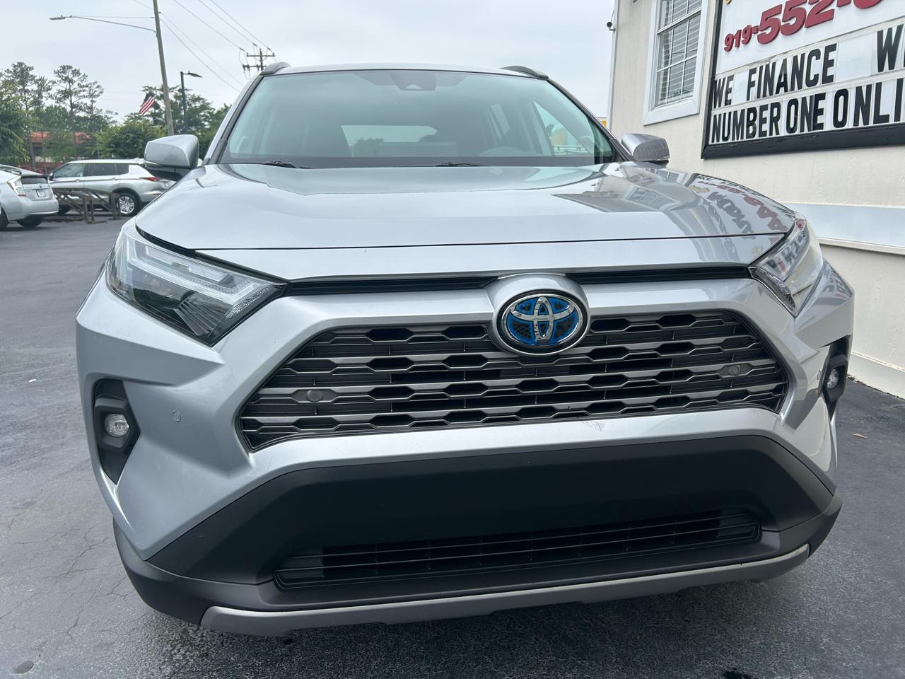 Toyota RAV4 Hybrid Limited AWD (Natl) 2023