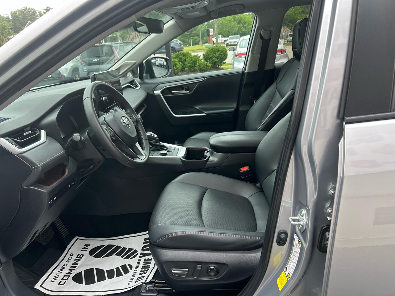 Toyota RAV4 Hybrid Limited AWD (Natl) 2023