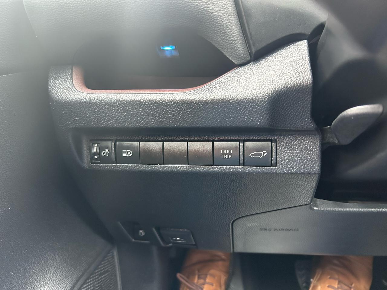 Toyota RAV4 Hybrid Limited AWD (Natl) 2023