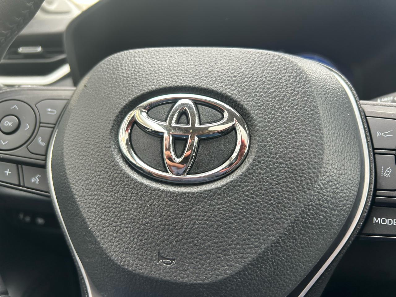 Toyota RAV4 Hybrid Limited AWD (Natl) 2023