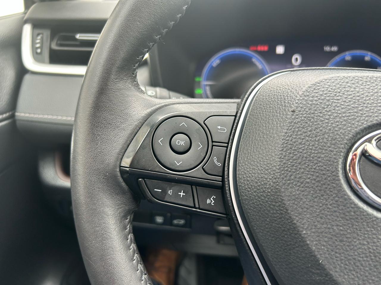 Toyota RAV4 Hybrid Limited AWD (Natl) 2023