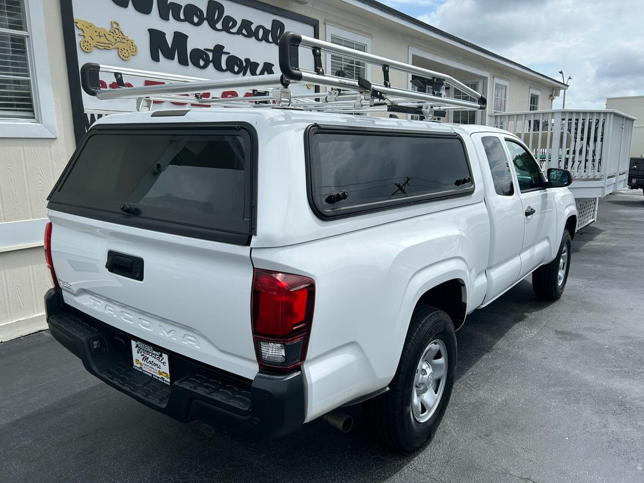 Toyota Tacoma 2WD SR Access Cab 6' Bed I4 AT (Natl) 2020