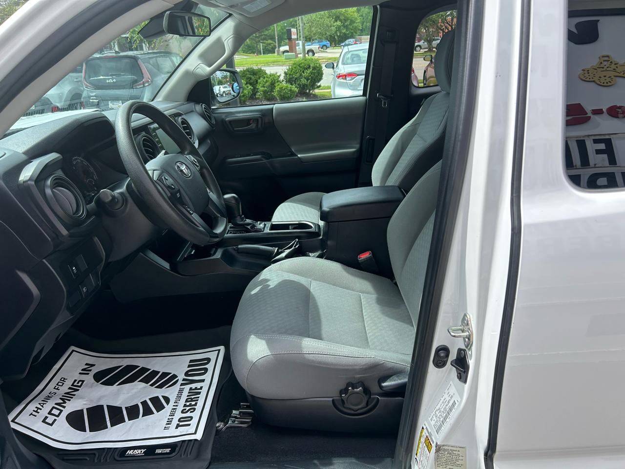 Toyota Tacoma 2WD SR Access Cab 6' Bed I4 AT (Natl) 2020
