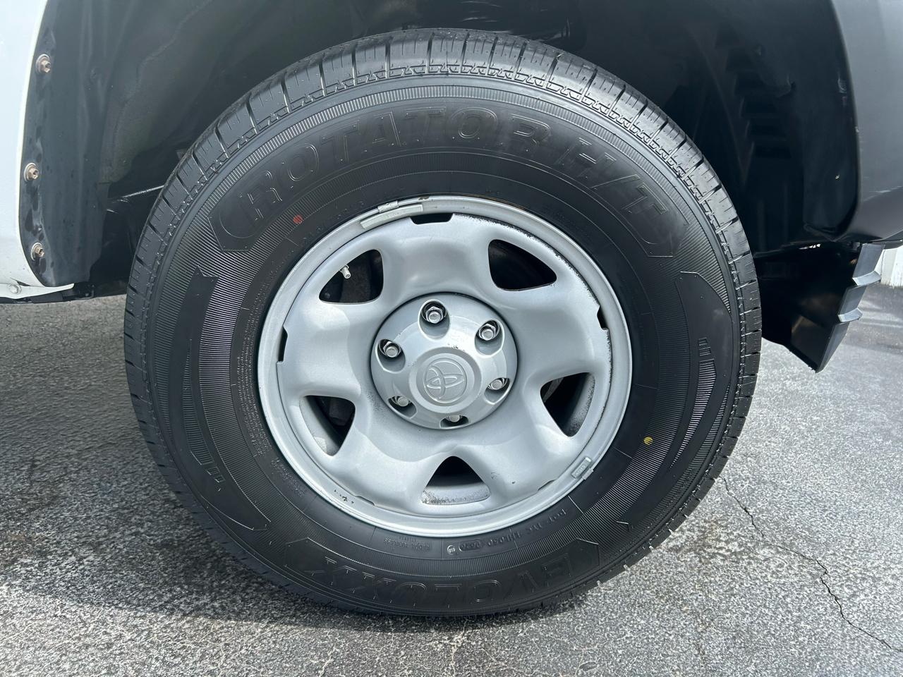 Toyota Tacoma 2WD SR Access Cab 6' Bed I4 AT (Natl) 2020
