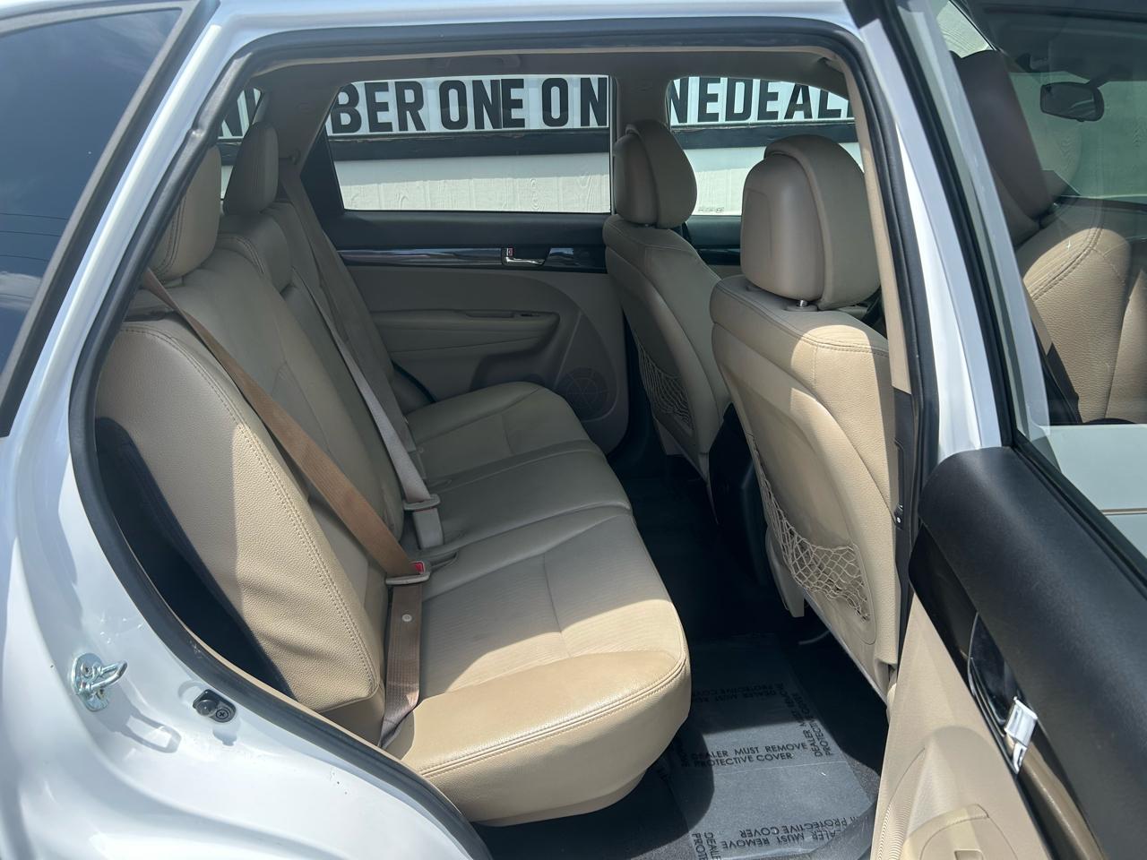 Kia Sorento EX 2011