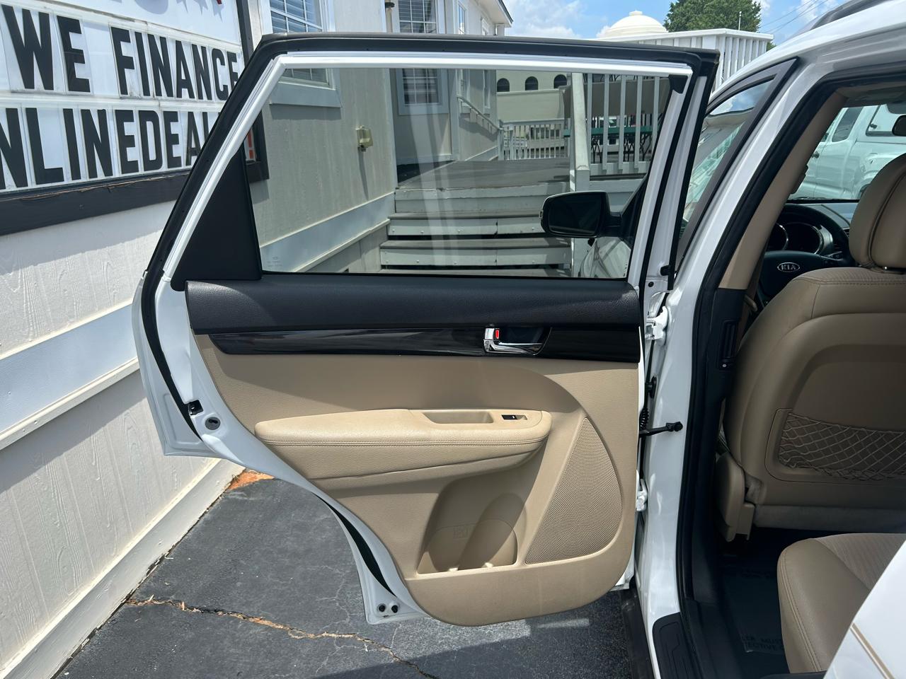 Kia Sorento EX 2011
