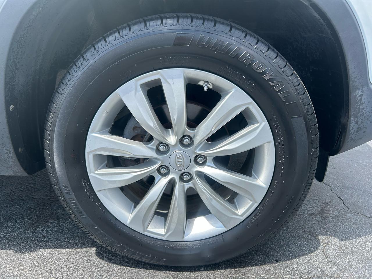 Kia Sorento EX 2011