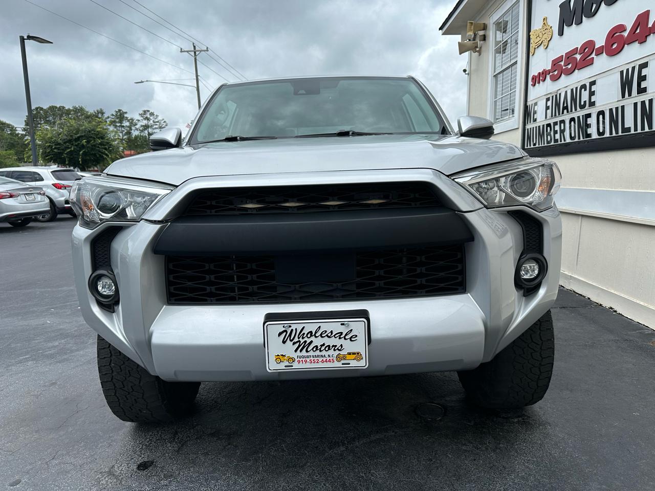 Toyota 4Runner SR5 Premium 4WD (Natl) 2021