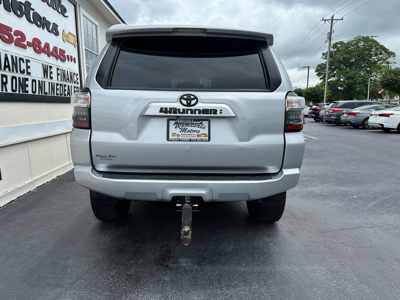 Toyota 4Runner SR5 Premium 4WD (Natl) 2021