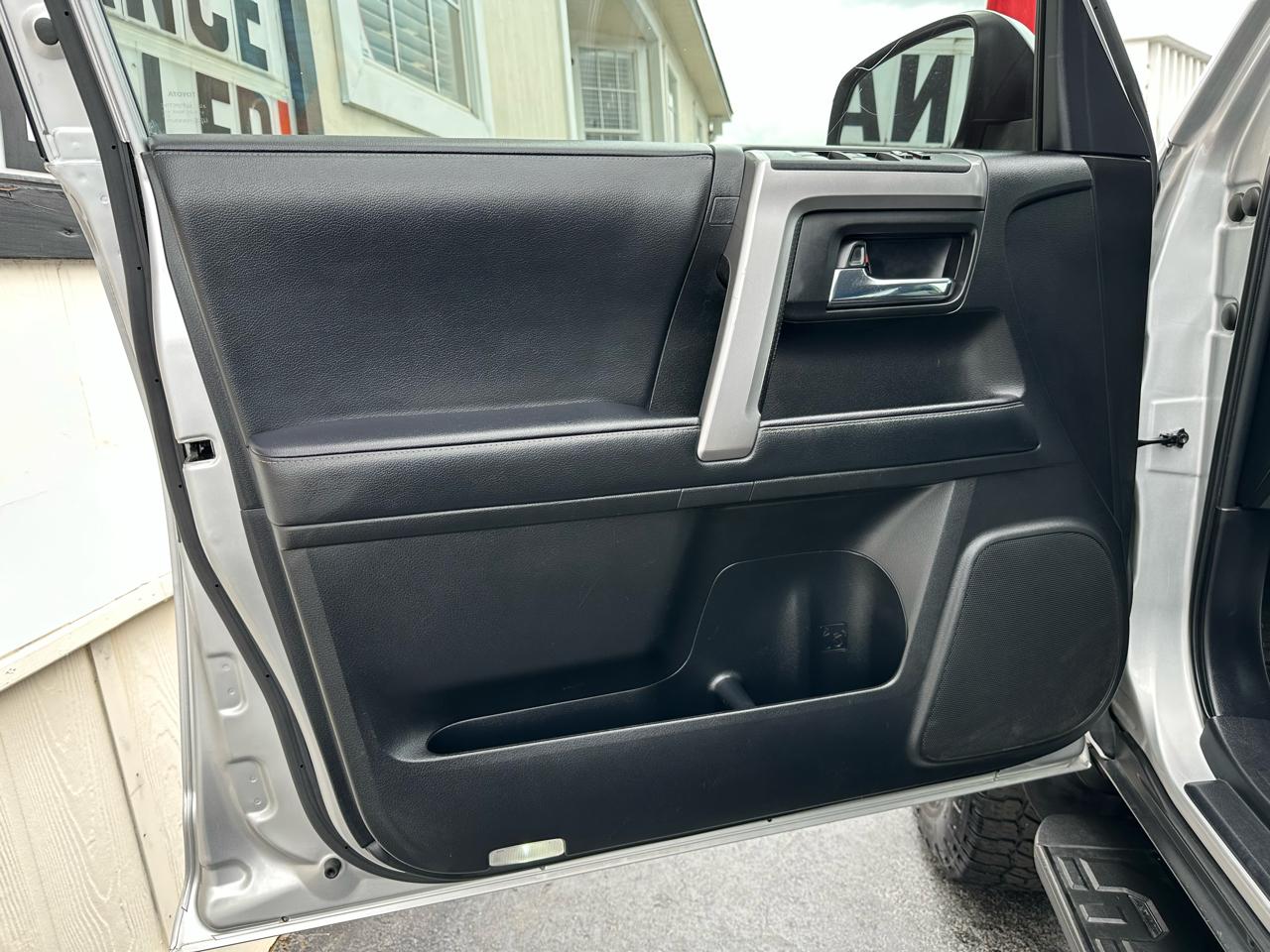 Toyota 4Runner SR5 Premium 4WD (Natl) 2021
