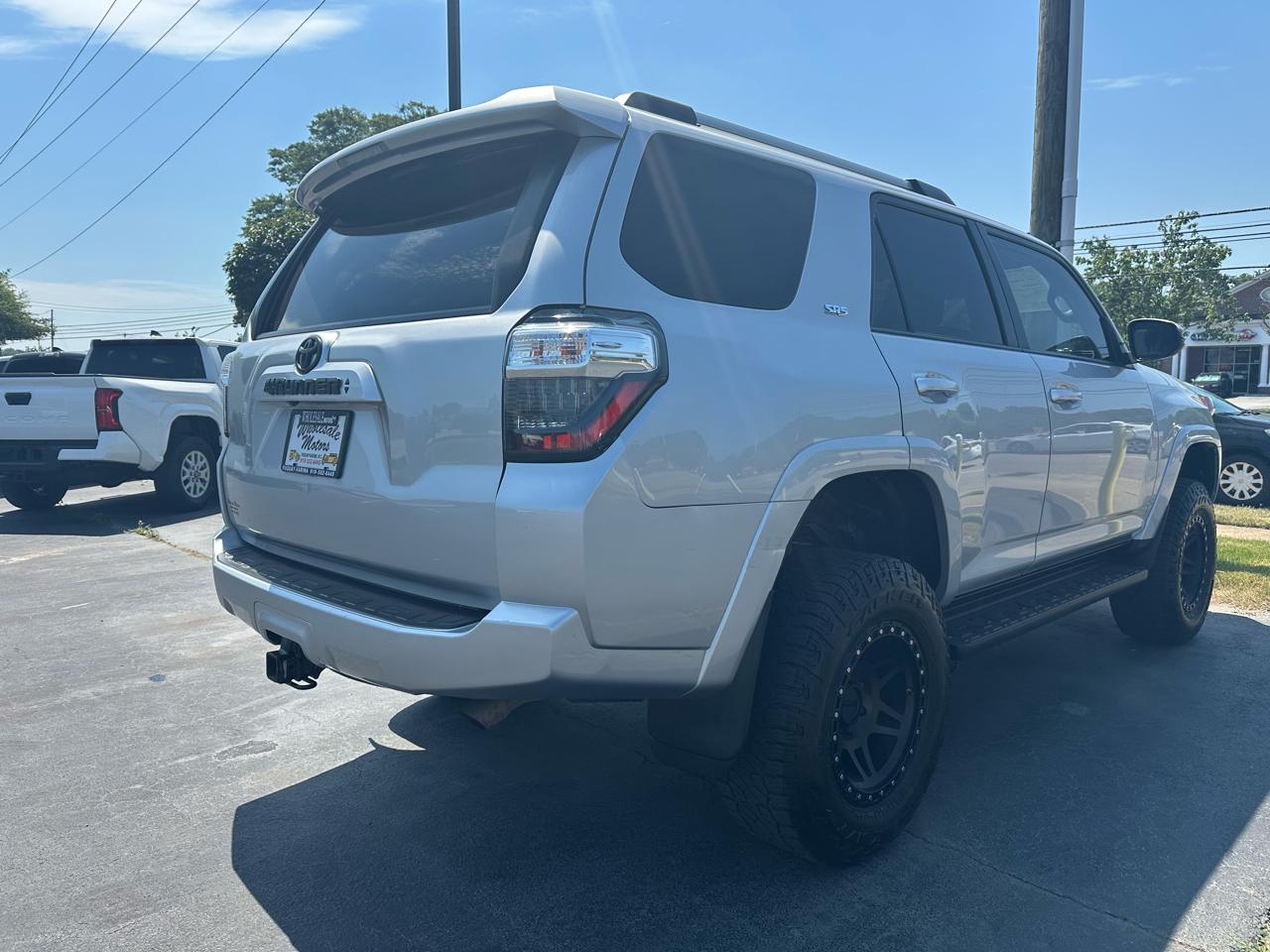 Toyota 4Runner SR5 Premium 4WD (Natl) 2021