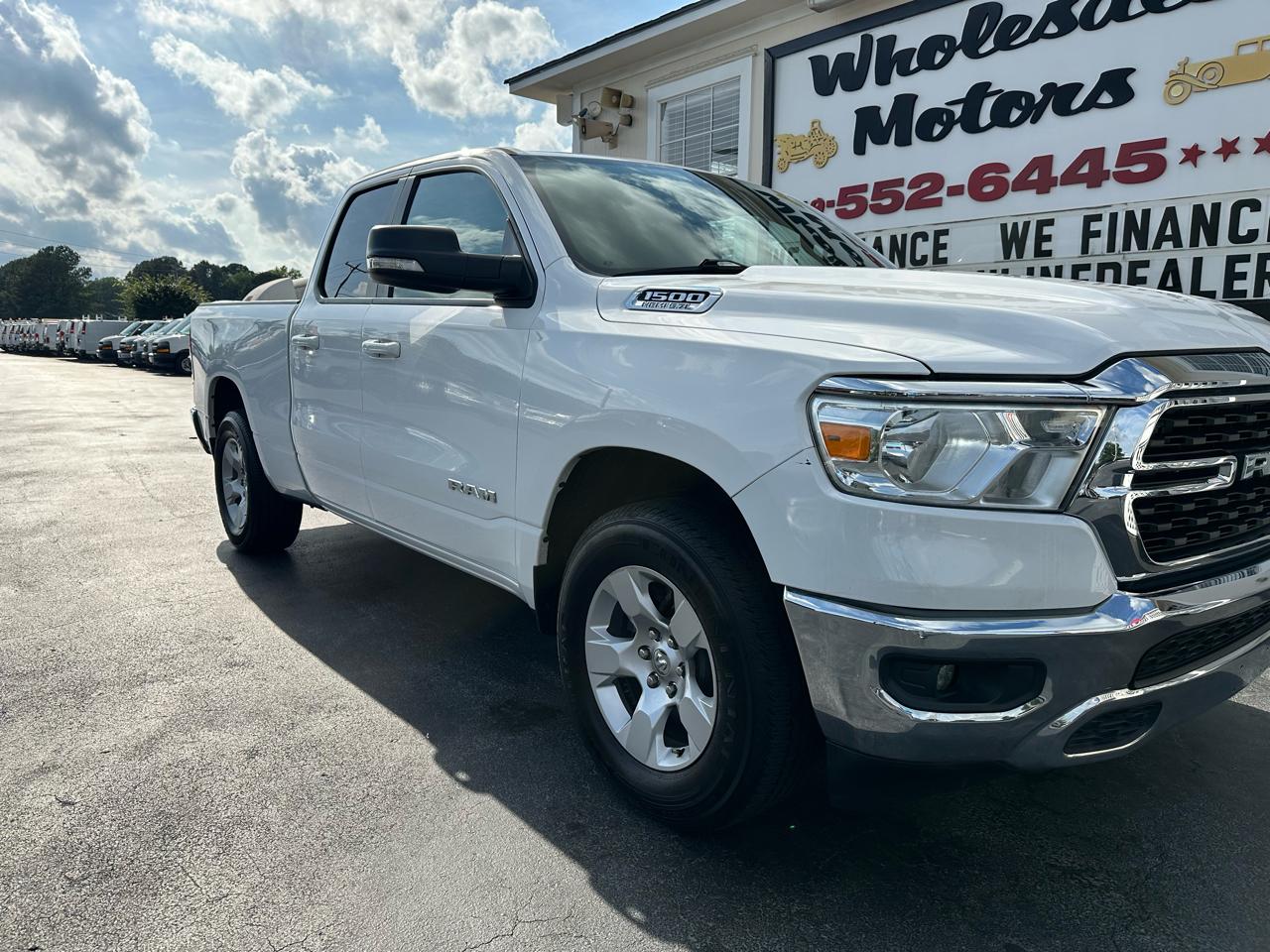 RAM 1500 Big Horn 4x2 Quad Cab 6'4" Box 2022