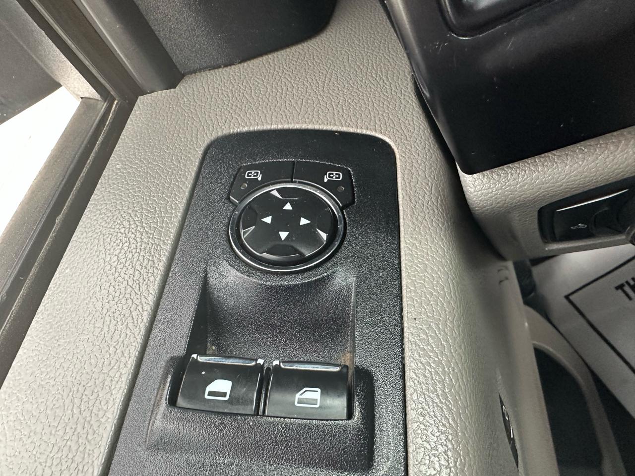 Ford F-150 XLT 4WD Reg Cab 8' Box 2020