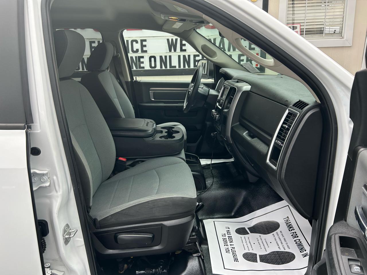 RAM 1500 Classic SLT 4x4 Crew Cab 5'7" Box 2021
