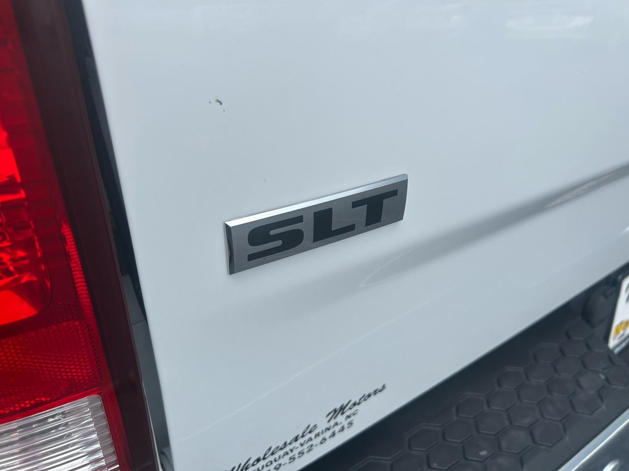 RAM 1500 Classic SLT 4x4 Crew Cab 5'7" Box 2021