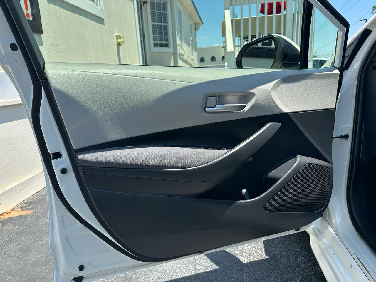 Toyota Corolla Hybrid LE CVT (Natl) 2020