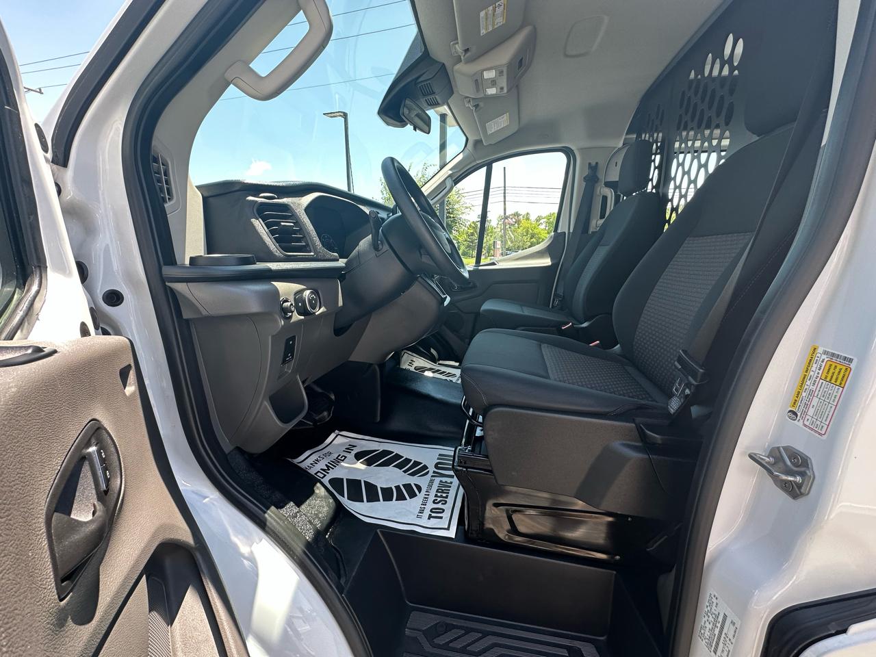 Ford Transit Cargo Van T-250 130" Low Rf 9070 GVWR RWD 2025