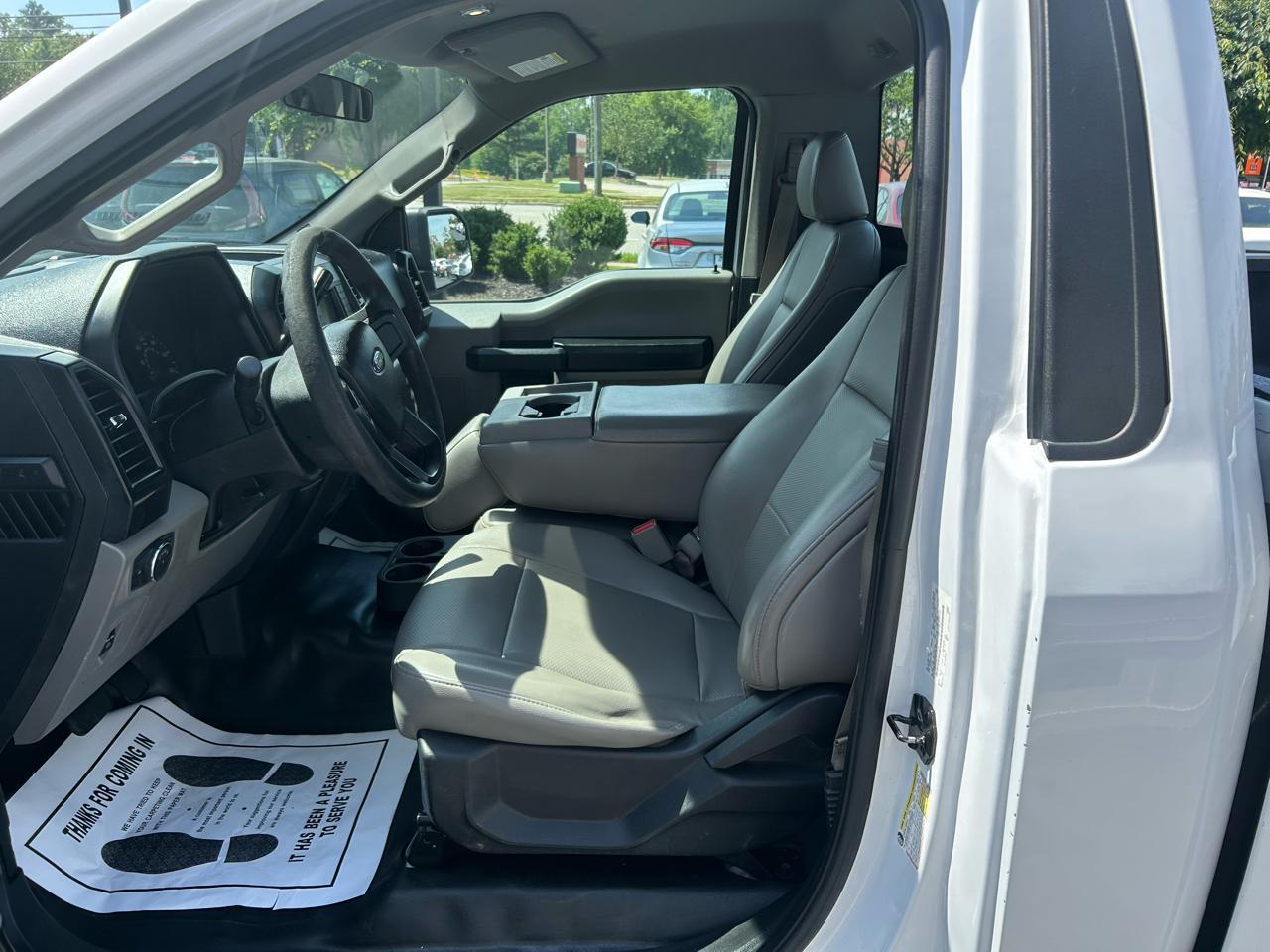 Ford F-150 XL 2WD Reg Cab 6.5' Box 2017