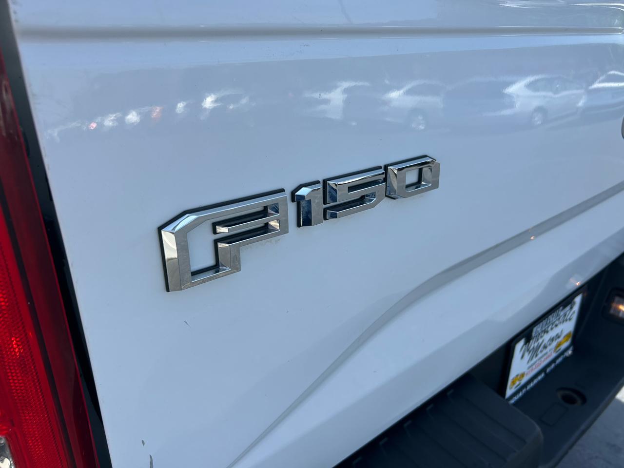 Ford F-150 XL 2WD Reg Cab 6.5' Box 2017