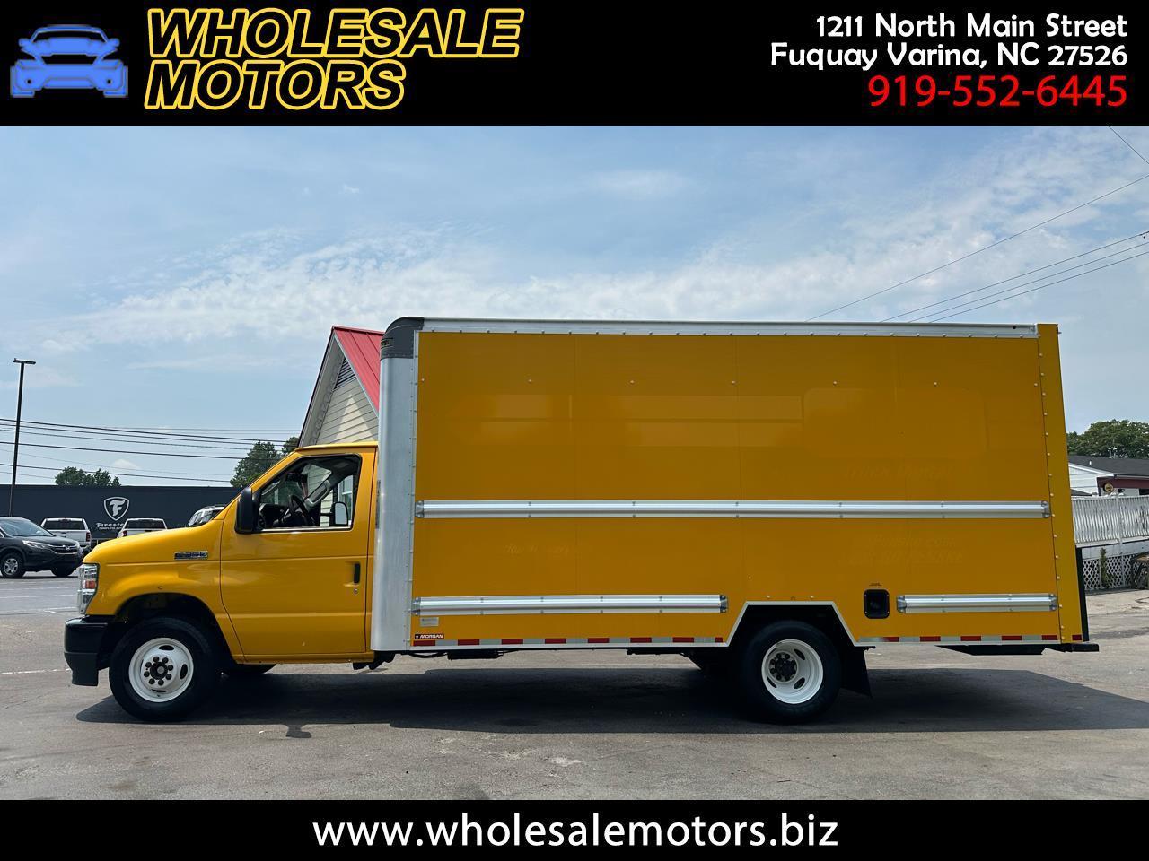 2022 Ford E-Series Cutaway E-350 SRW 138" WB